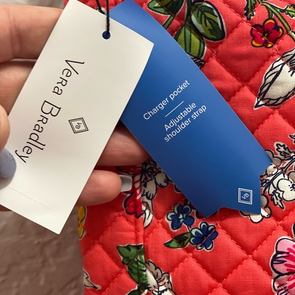 COPY - Vera Bradley Carson Hobo Bag NWT MSRP $88 - Picture 4 of 8